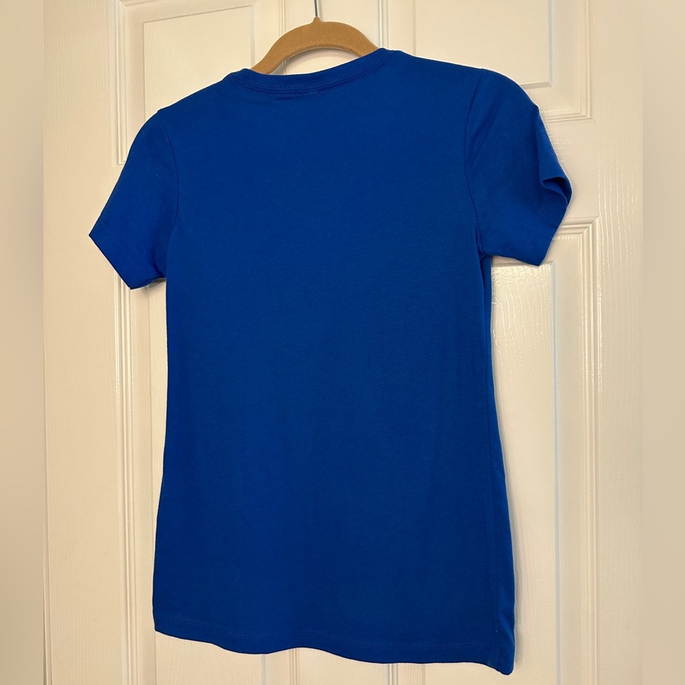University of Florida Football Blue V-Neck Graphic T-Shirt - Size Small - Picture 3 of 3